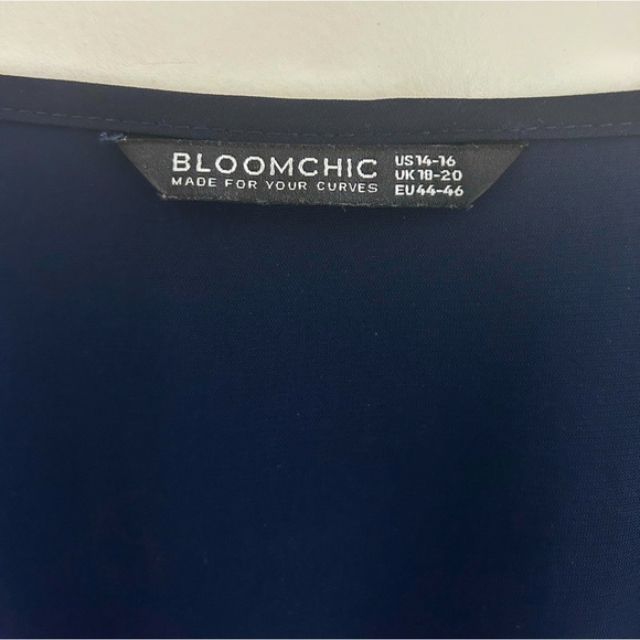 Navy polka dot dress - Picture 4 of 4